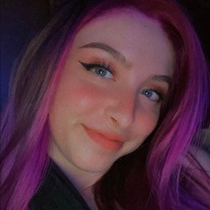 Meet your Posher, Madelynn